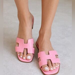 Steve Madden Pink Sandals with Modern Square Strap sz 9